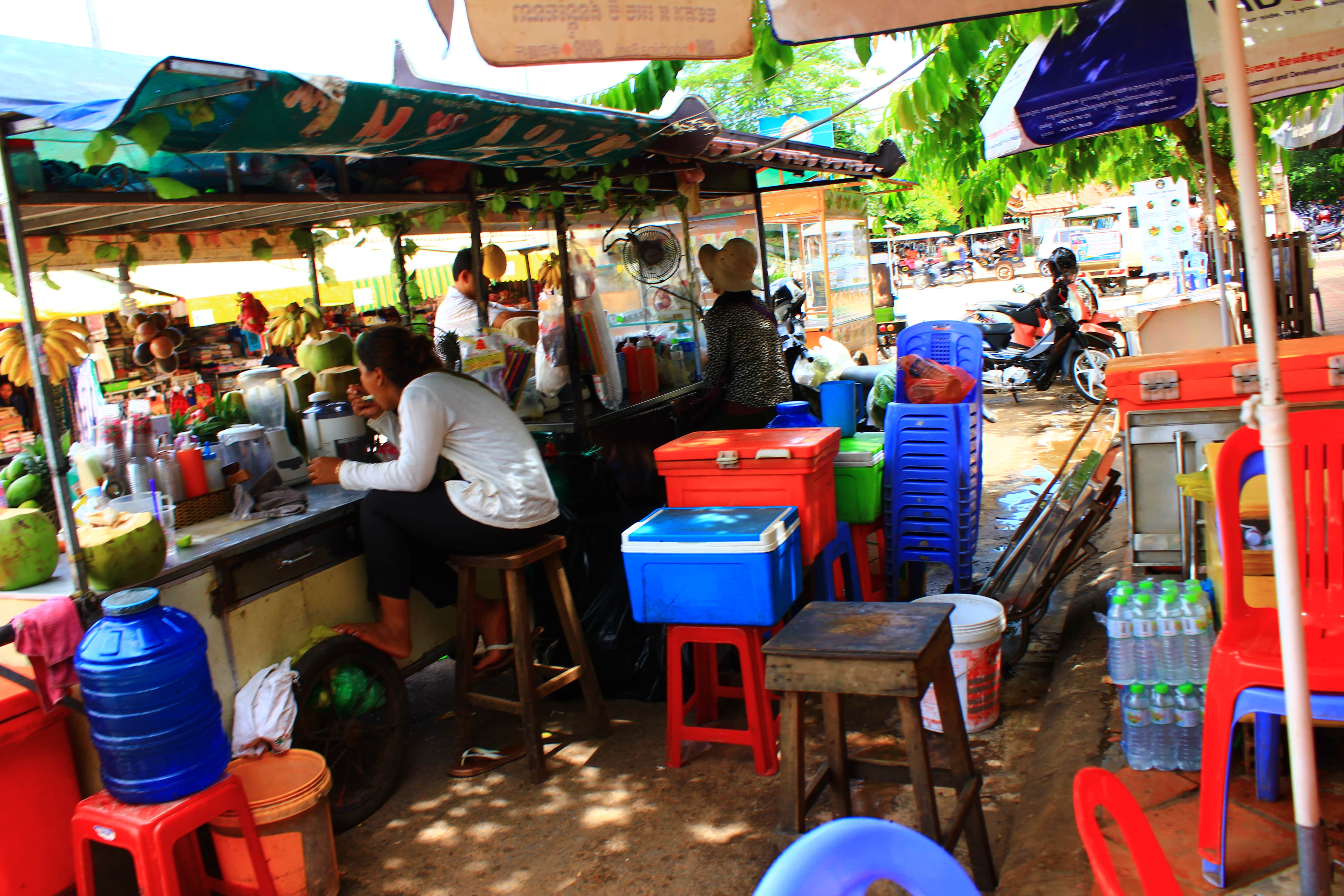 カンボジア　マーケット